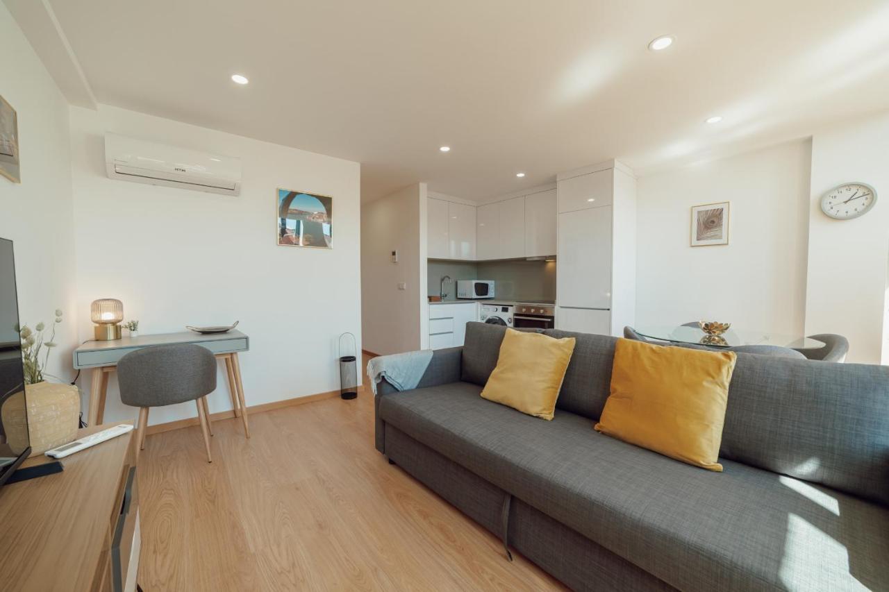 Modern & Stylish Apartments By Vacationy Porto Bagian luar foto