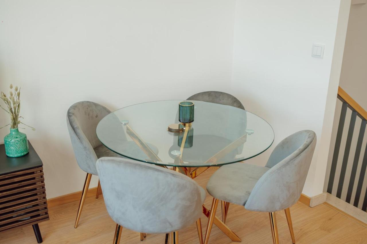Modern & Stylish Apartments By Vacationy Porto Bagian luar foto