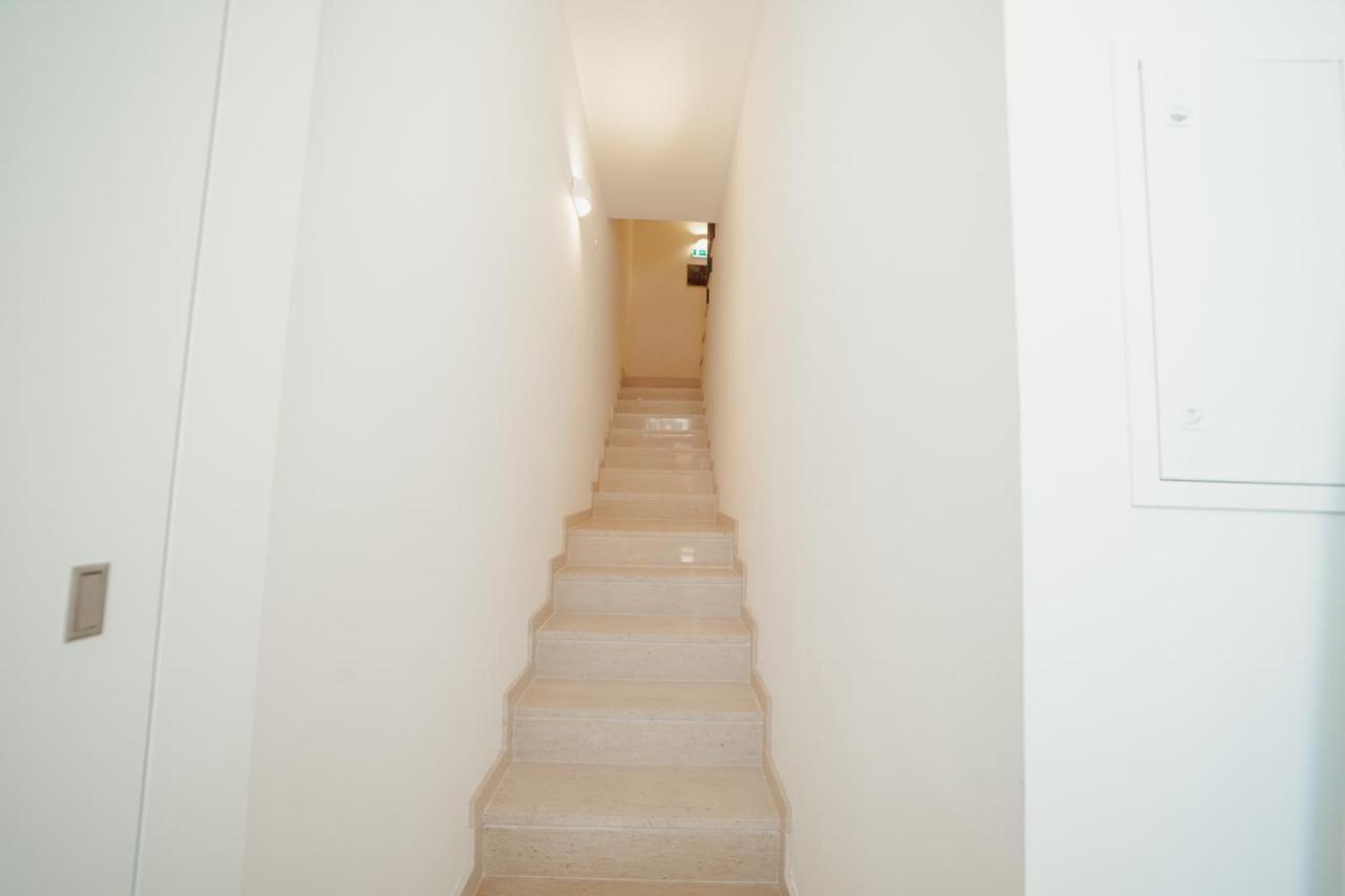 Modern & Stylish Apartments By Vacationy Porto Bagian luar foto