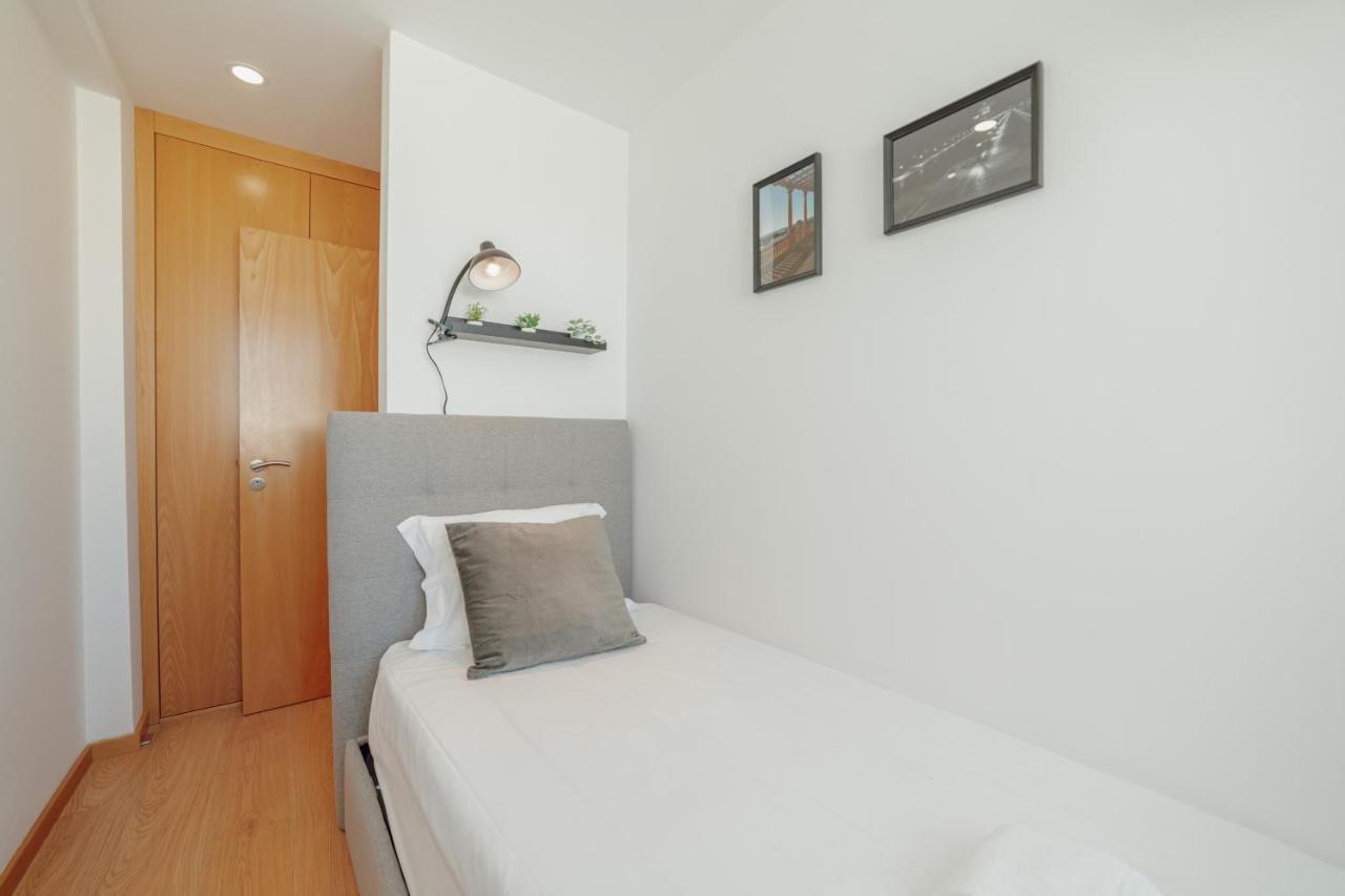 Modern & Stylish Apartments By Vacationy Porto Bagian luar foto