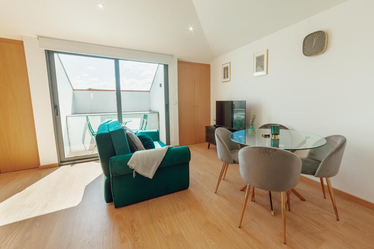 Modern & Stylish Apartments By Vacationy Porto Bagian luar foto